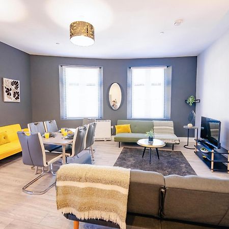 Luxury Spacious 2-Bed & High Ceiling Cardiff Exterior foto